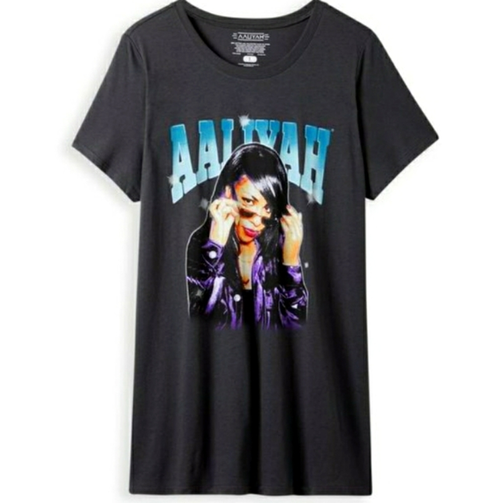 Torrid Vintage Crew Neck Black Aaliyah Tee Shirt